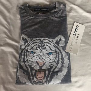 vici tiger shirt